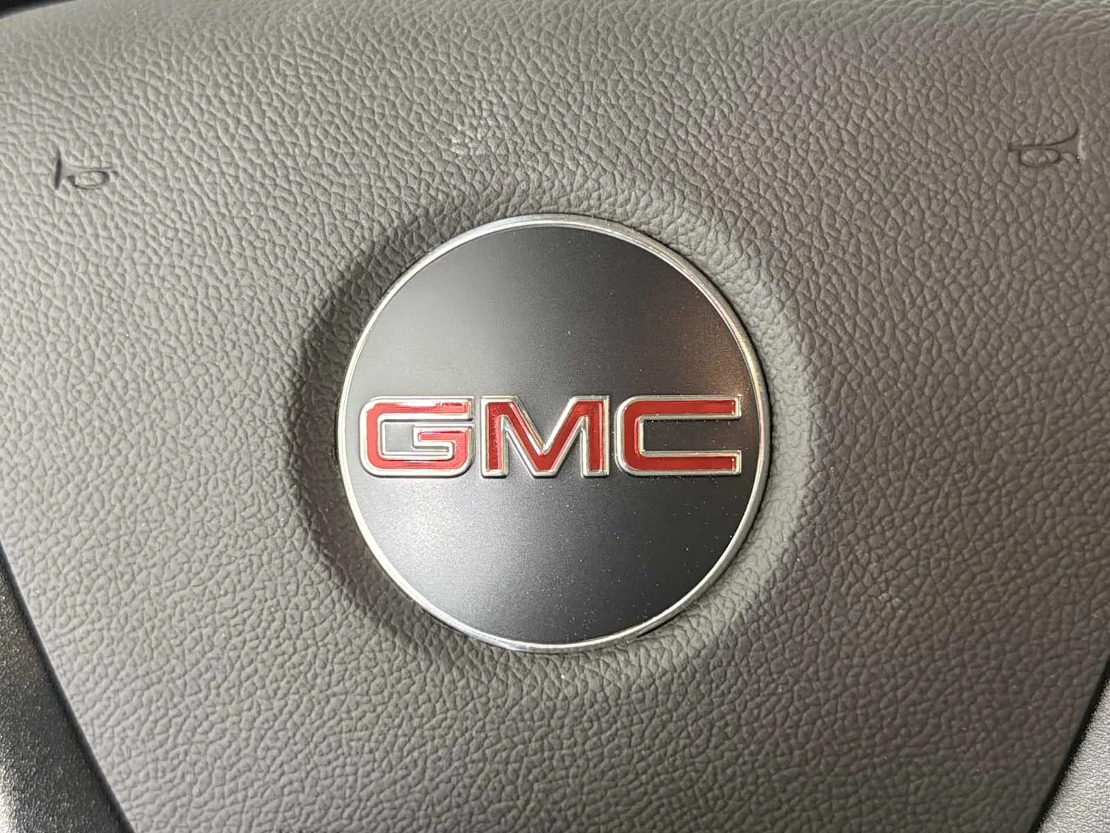 2025 GMC Savana Cargo Work Van - Photo 25