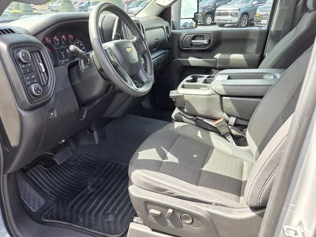 Used 2025 Gray Chevrolet Custom image 10