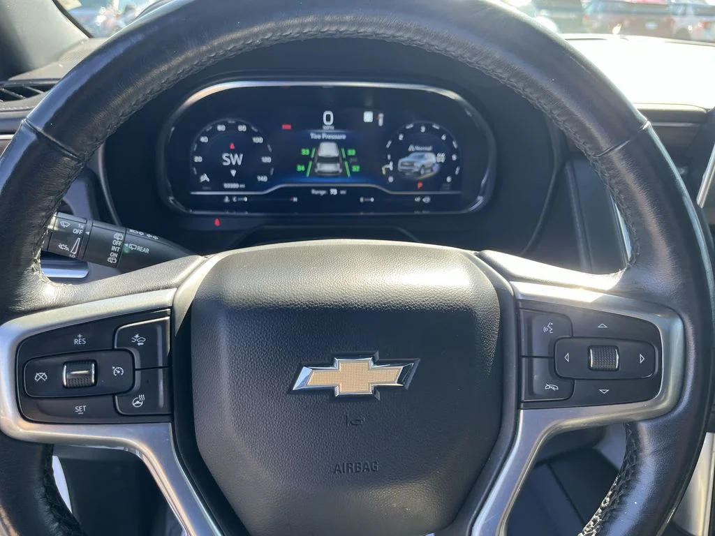 Used 2022 White Chevrolet LT image 14