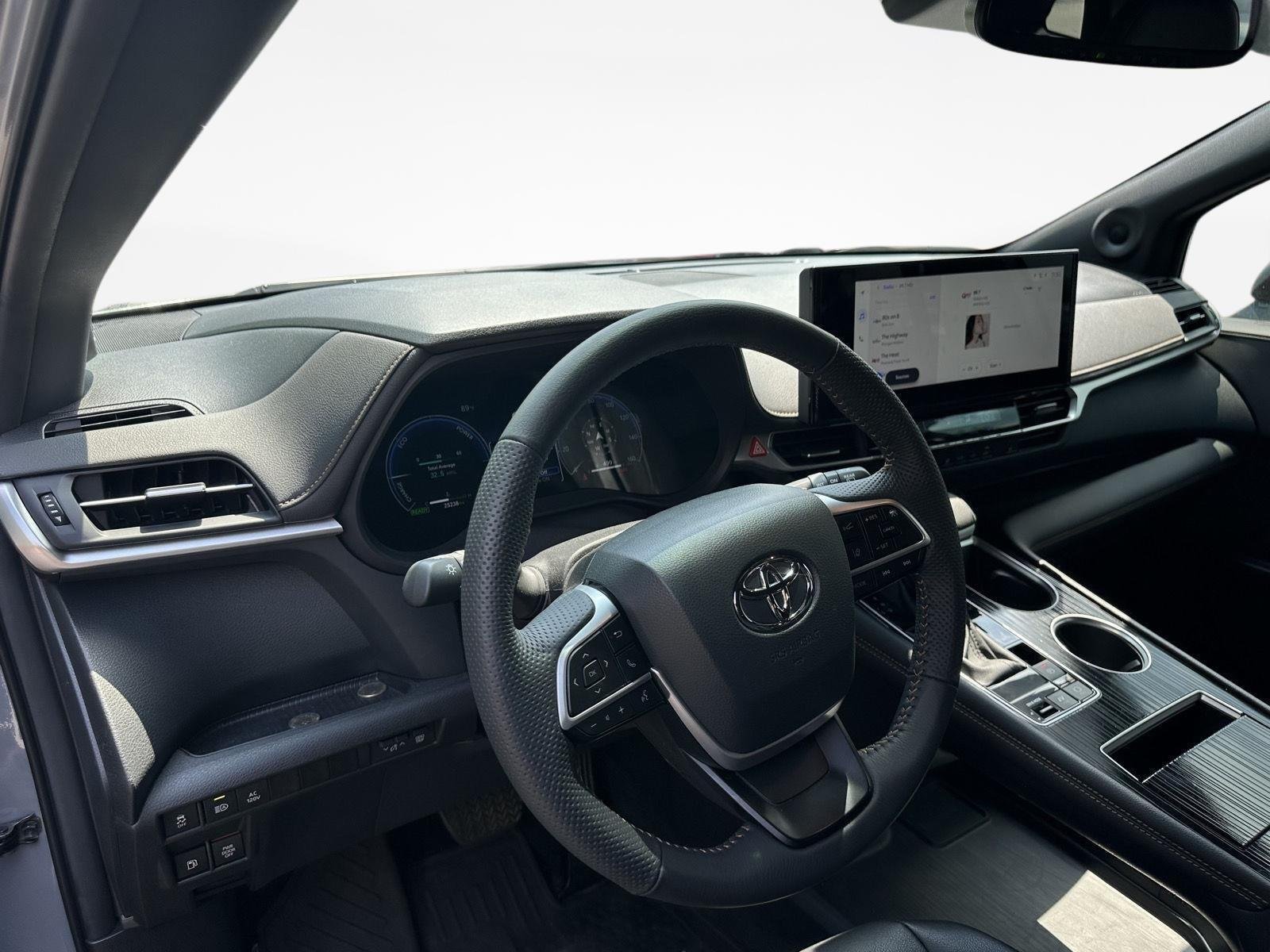 Used 2025 Cement Toyota Woodland Edition image 11