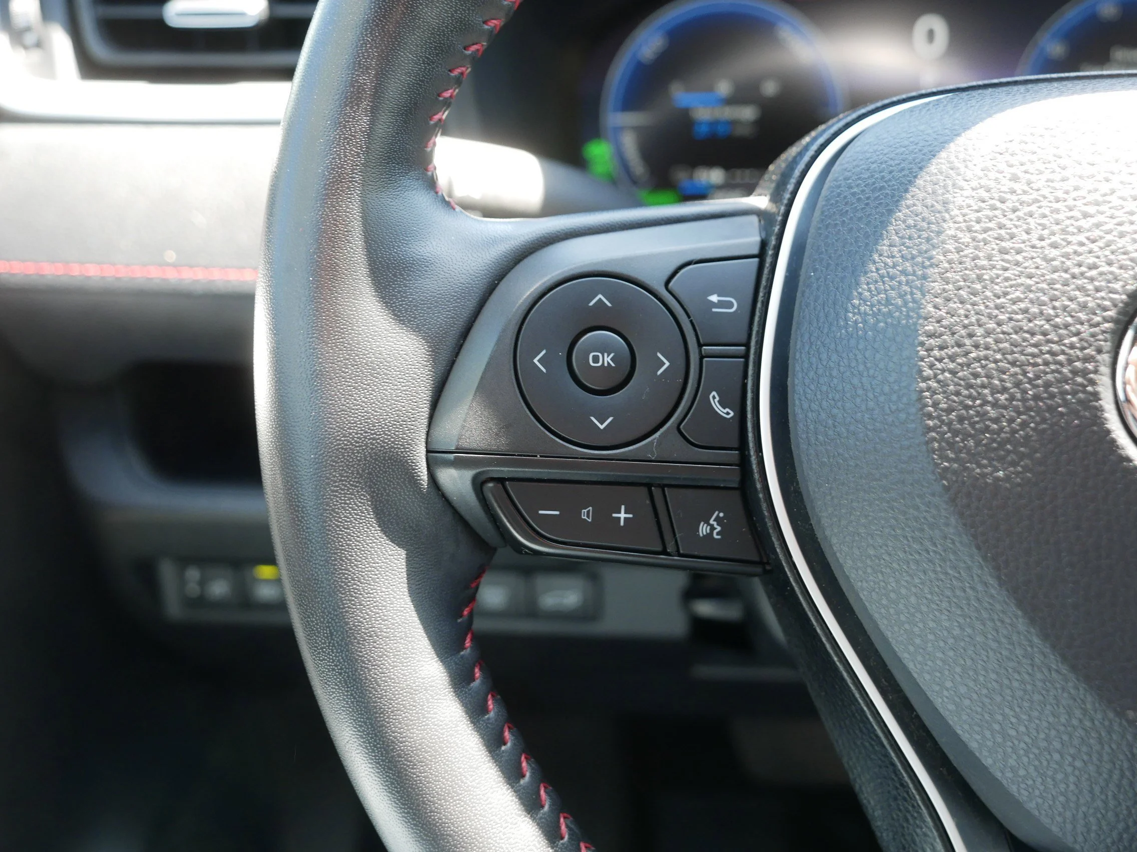 Used 2024 Magnetic Gray Metallic/Midnight Black Metallic Toyota XSE image 31