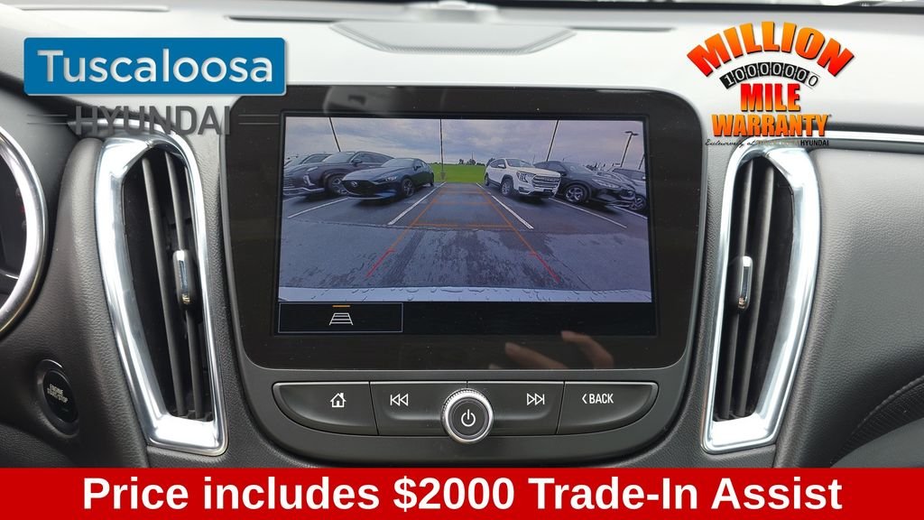Used 2024 Gray Chevrolet LT image 19