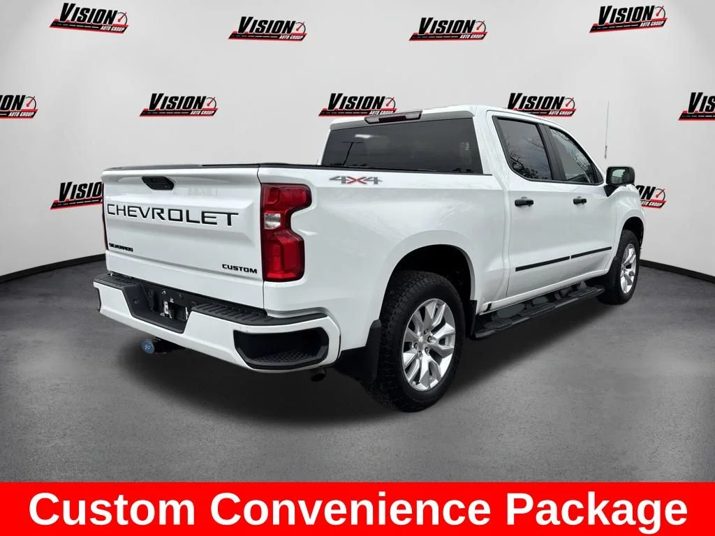 Used 2021 White Chevrolet Custom image 5