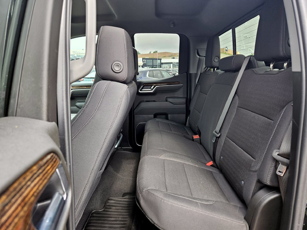 2025 GMC Sierra 1500 Elevation - Photo 11