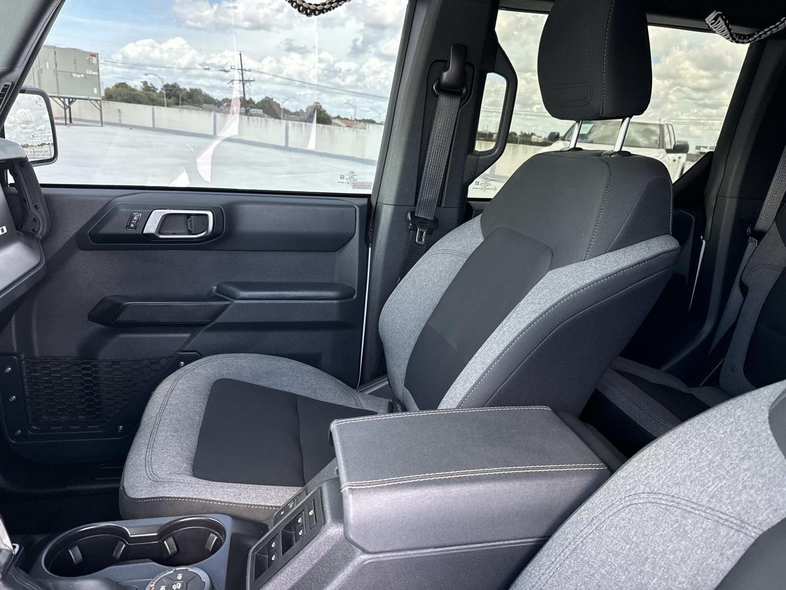 Used 2025 Oxford White Ford Big Bend image 15
