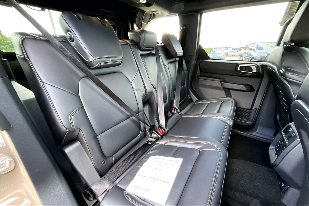 New 2025 Ford Bronco Badlands 4D Sport Utility