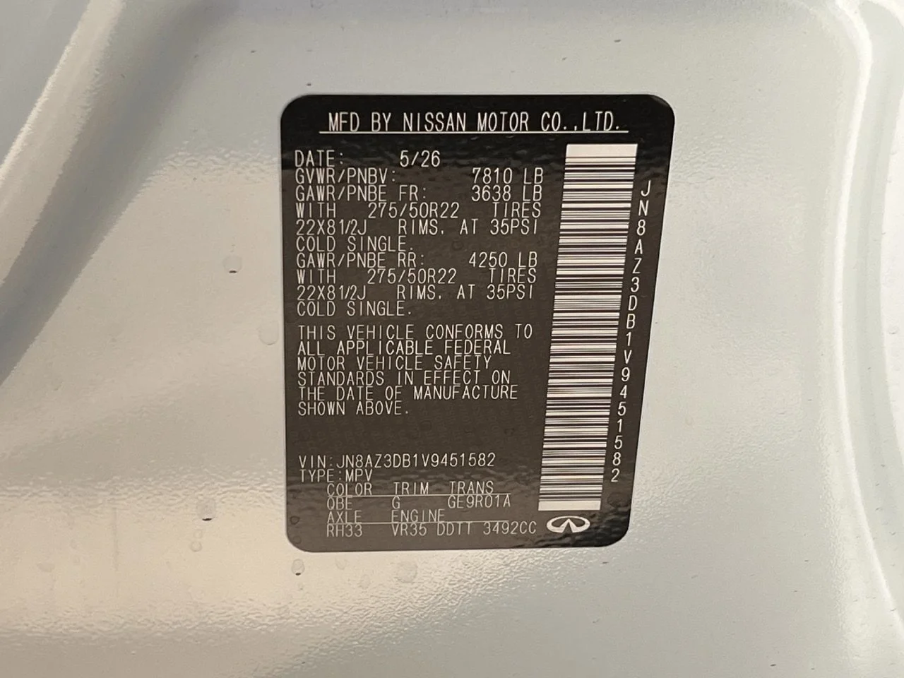 New 2027 RADIANT WHITE INFINITI Sport 4WD image 29