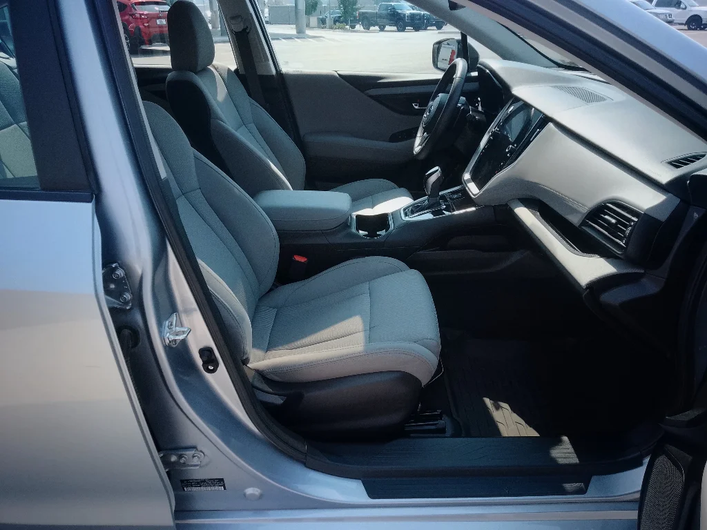 Certified Used 2025 ICE SILVER METALLIC Subaru Premium image 17
