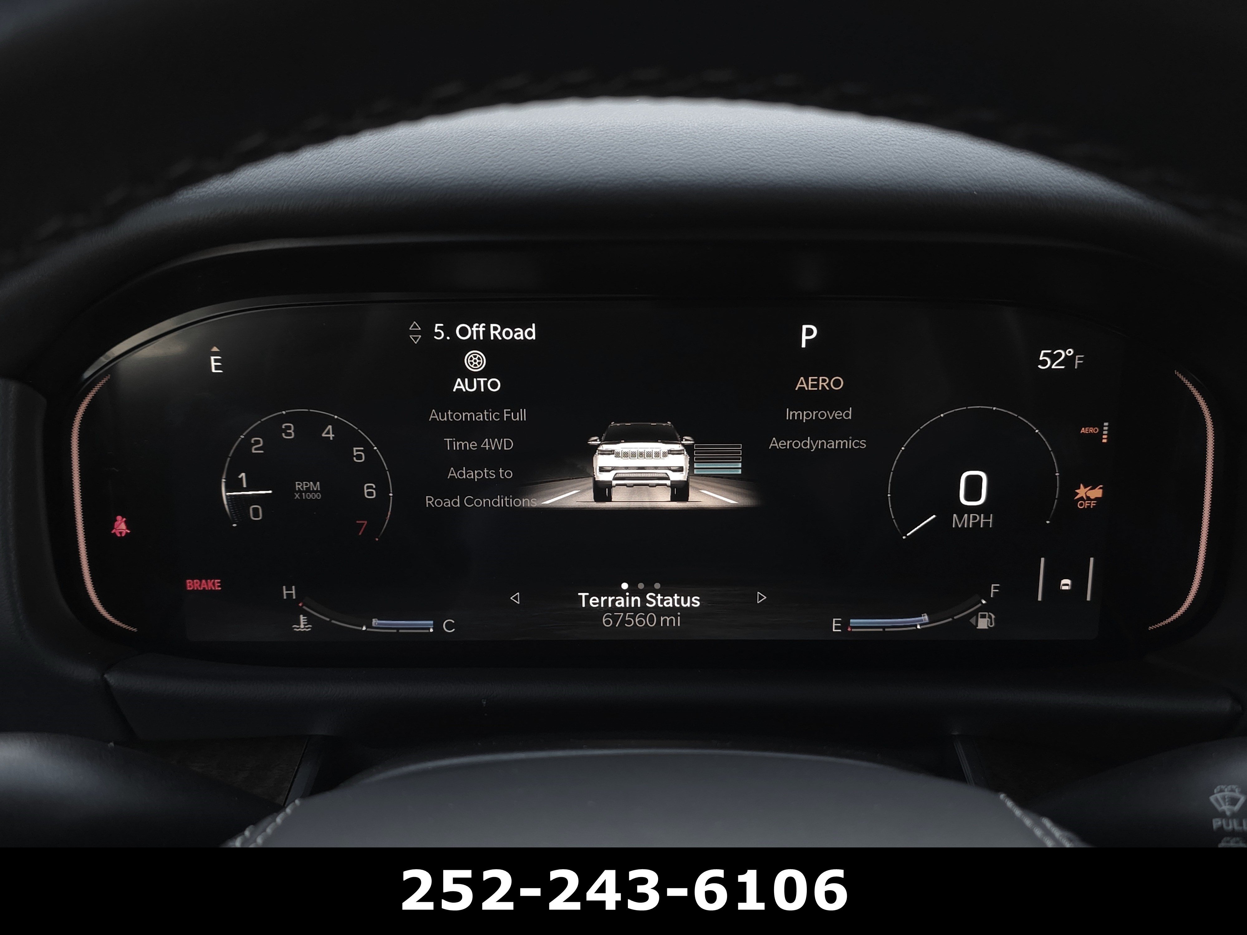 Used 2022 Diamond Black Crystal Pearlcoat Jeep Series II image 38