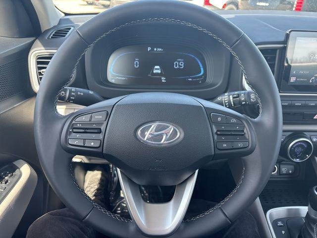 New 2026 Shimmering Silver Hyundai SEL image 51