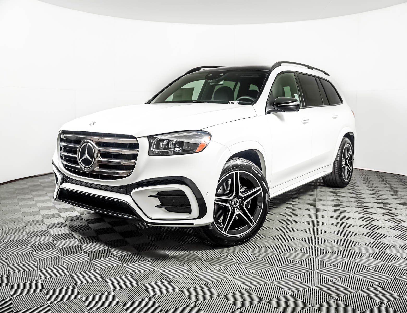 2026 Mercedes-Benz GLS Base