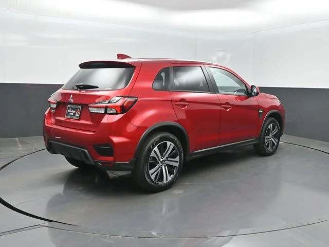 New 2026 Red Mitsubishi 2.0 ES image 31