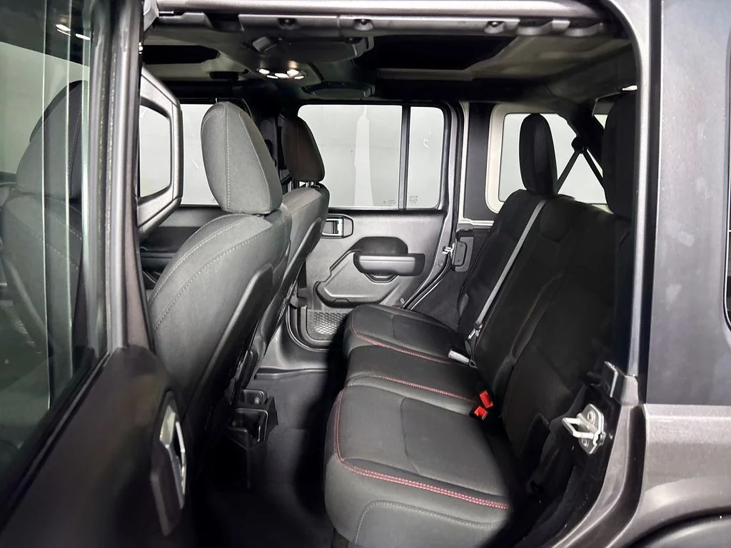 Used 2022 Gray Jeep Unlimited Rubicon image 20