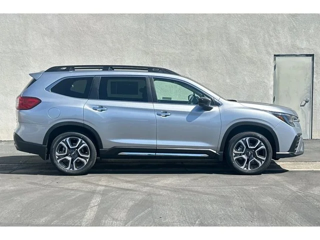 New 2026 ICE SILVER METALLIC Subaru Touring 7-Passenger image 31