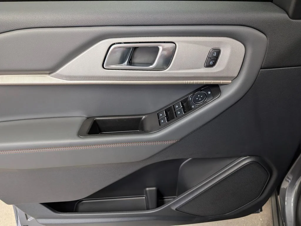 New 2026 Carbonized Gray Metallic Ford Active image 10