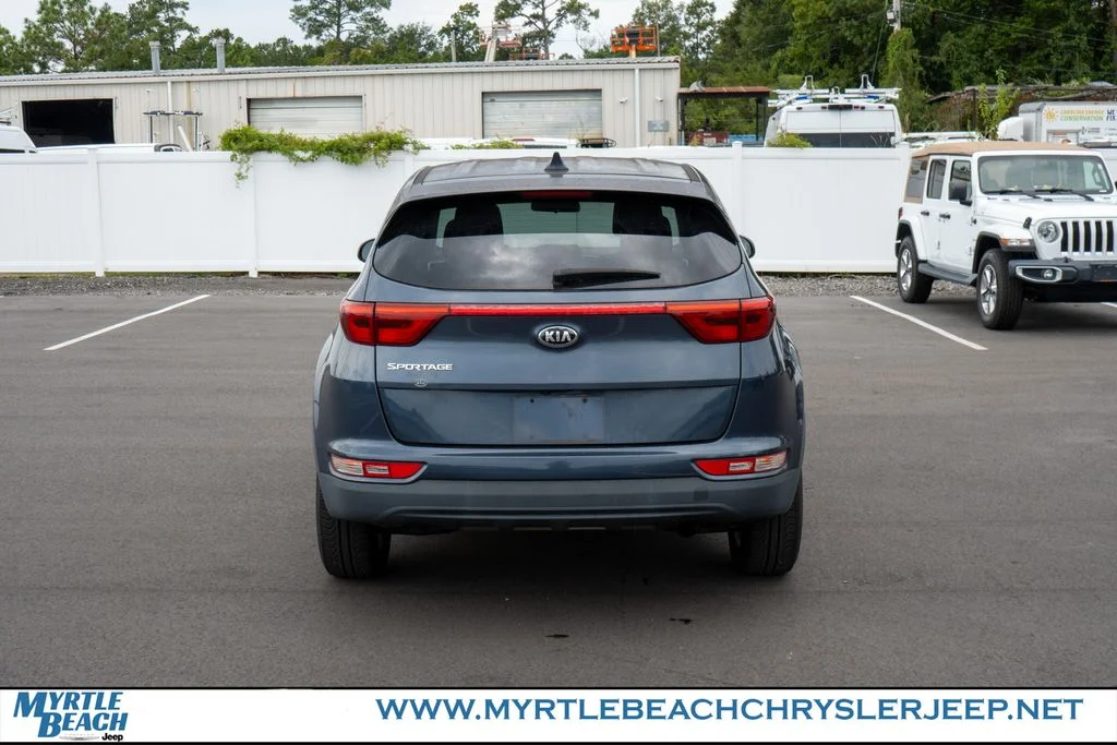 Used 2019 Pacific Blue Kia LX image 5