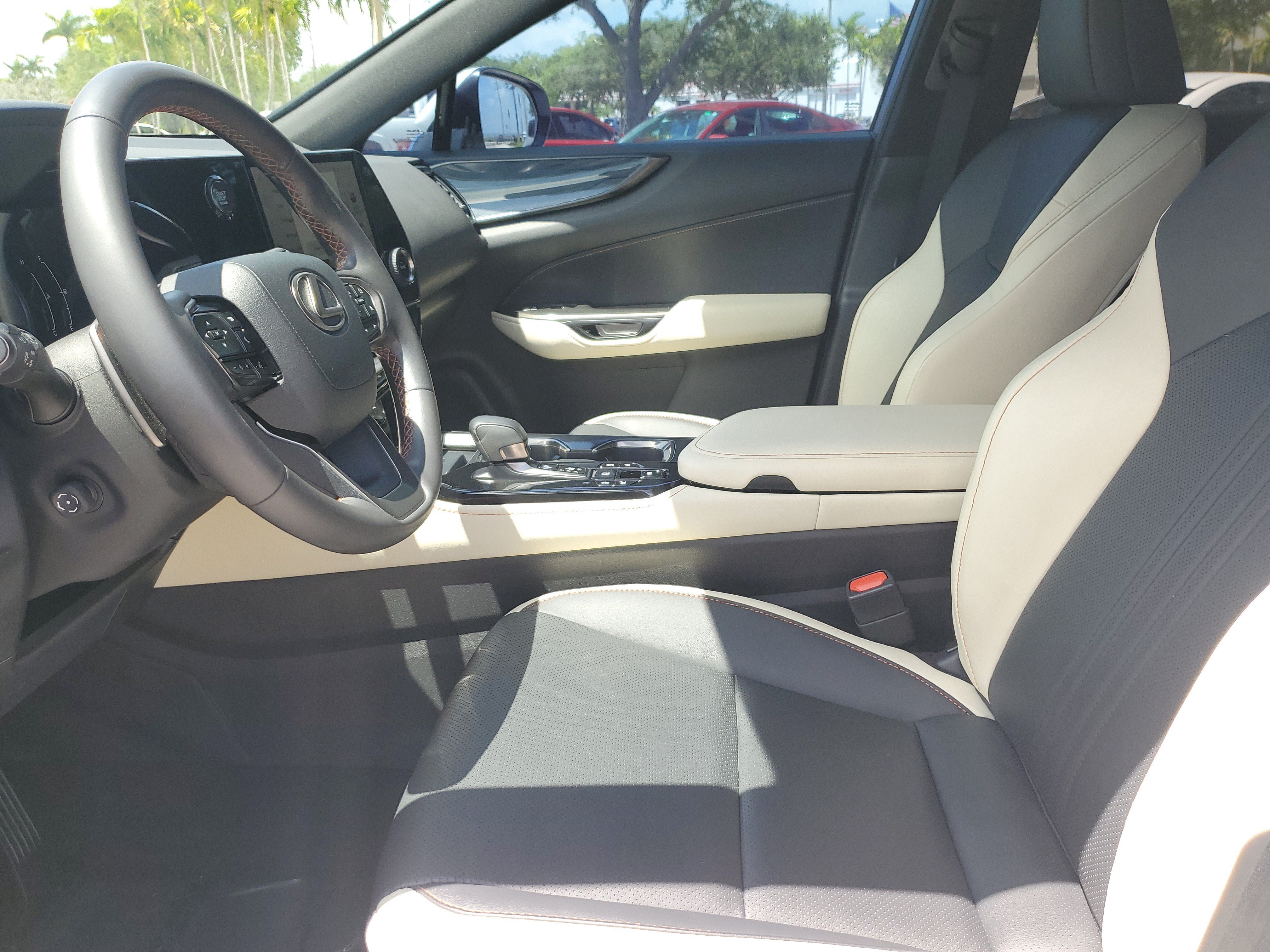Certified Used 2023 White Pearl Lexus NX 350 Premium image 18