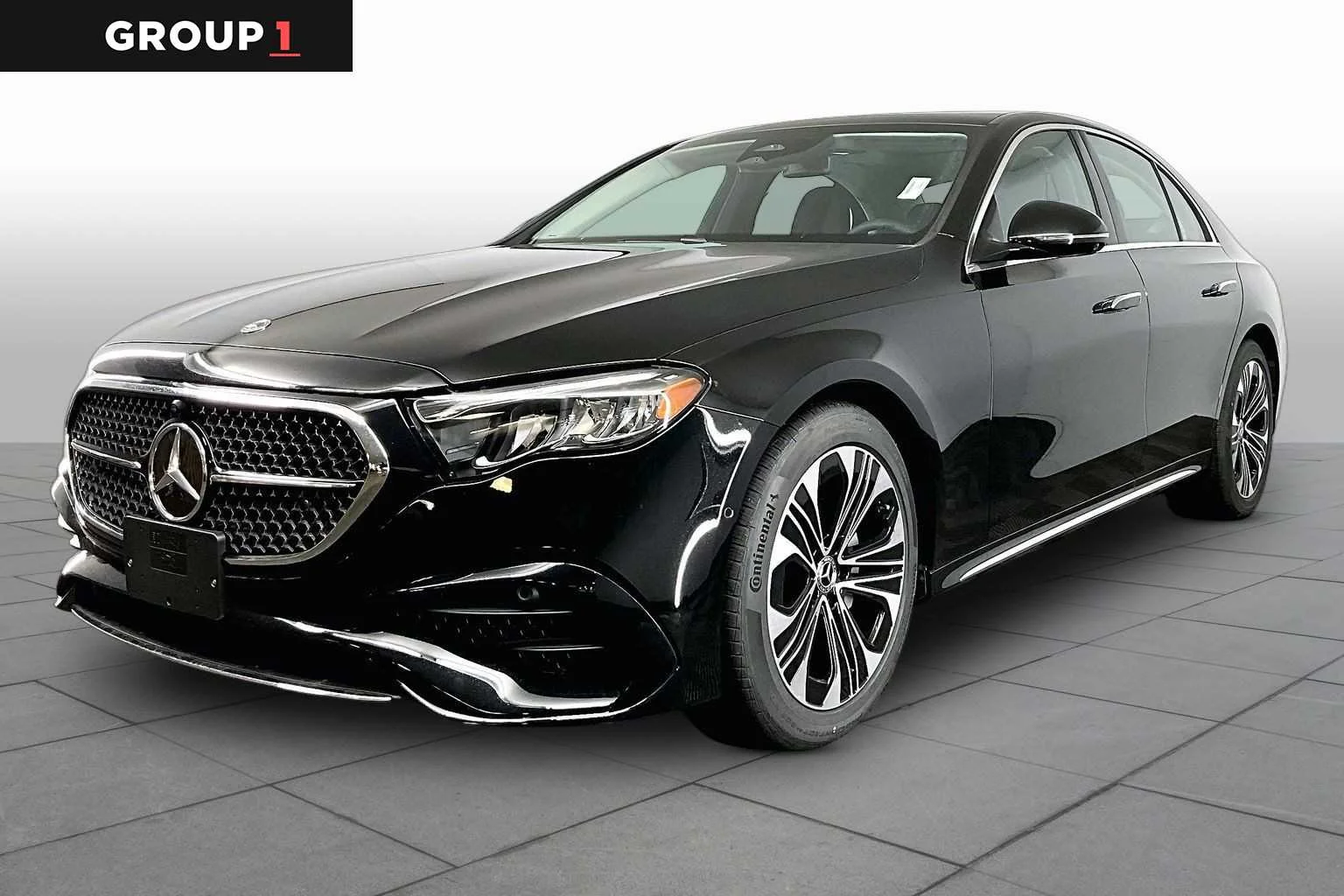 2026 Mercedes-Benz E-Class E350 4MATIC's photo