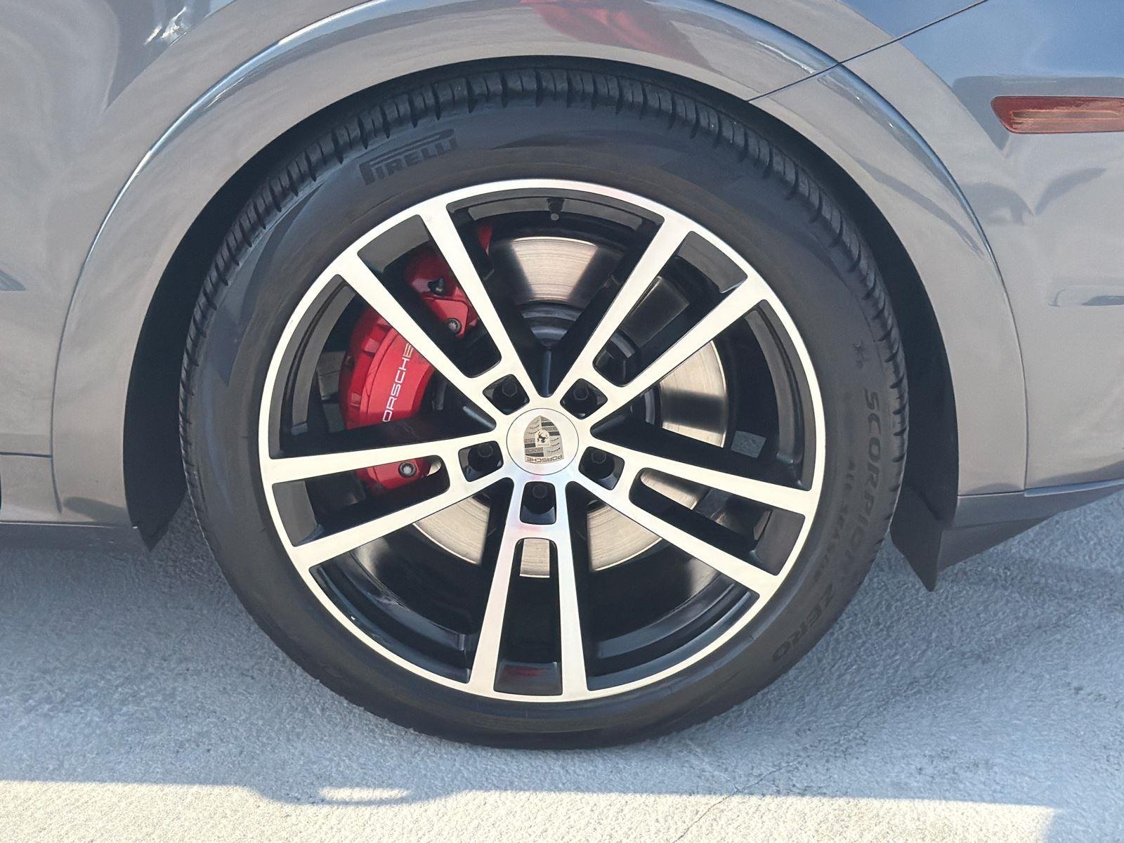 Used 2024 Black Porsche S E-Hybrid image 12