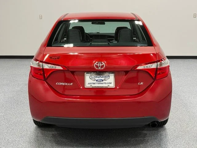 Used 2016 Red Toyota LE image 8