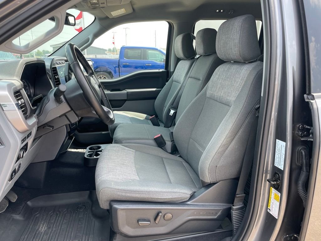 Used 2023 Gray Ford XLT image 8