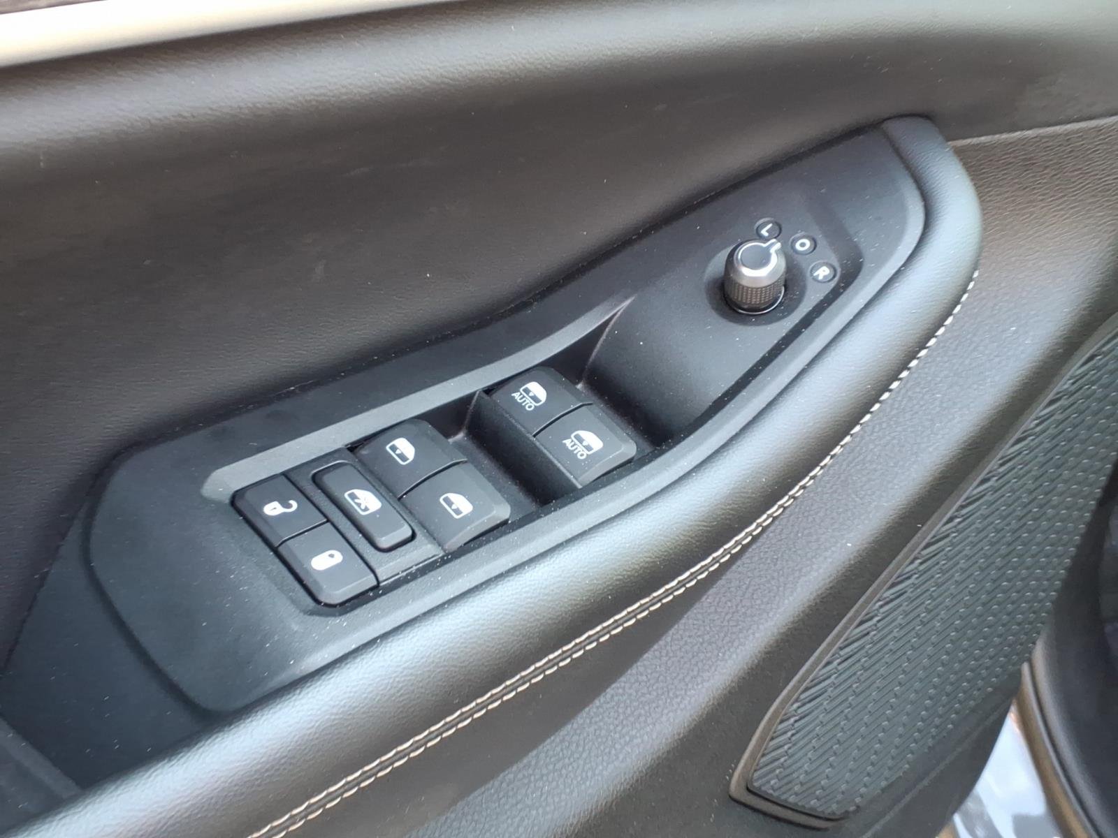 Used 2023 Gray Jeep Limited image 18