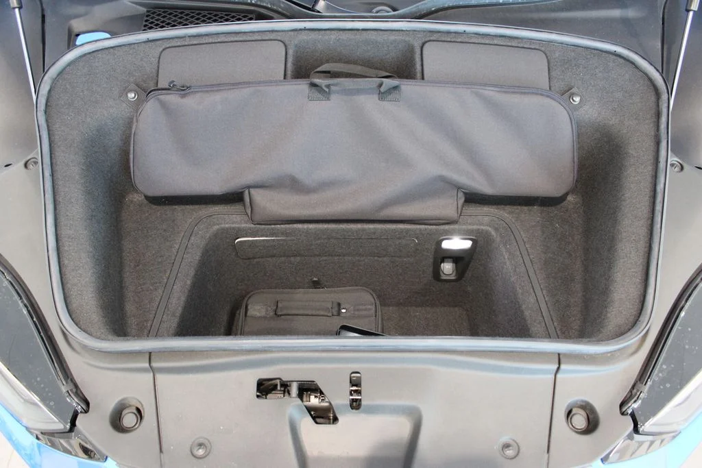 Used 2023 Black Audi V10 performance image 20