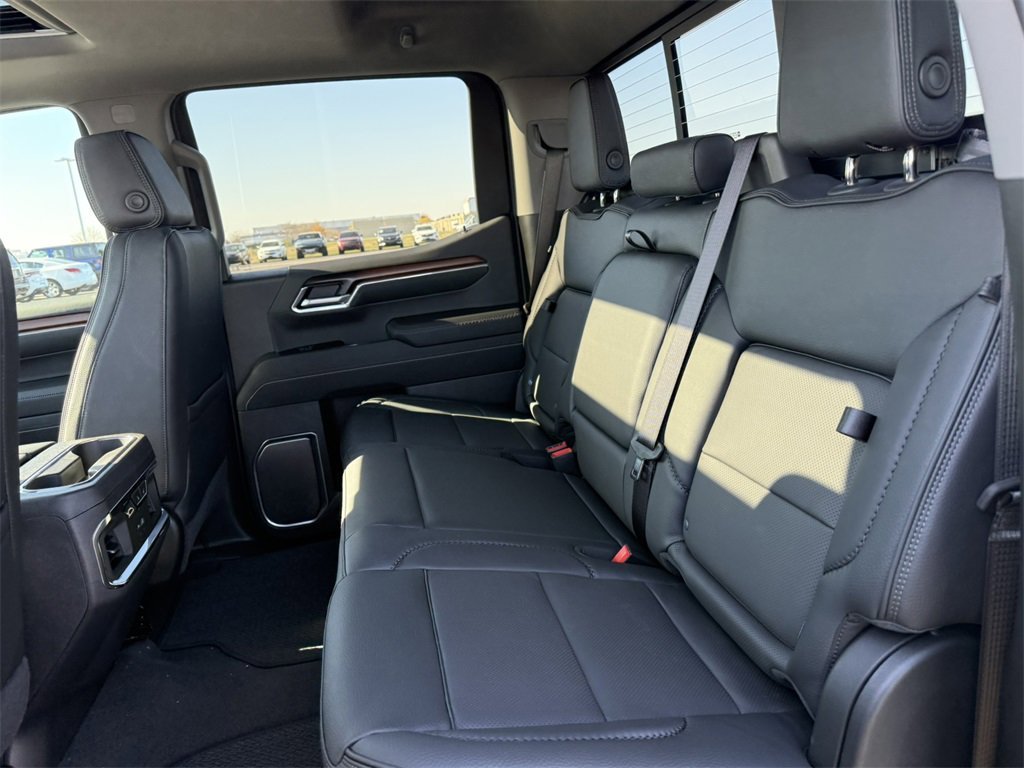2026 GMC SIERRA - Image 32