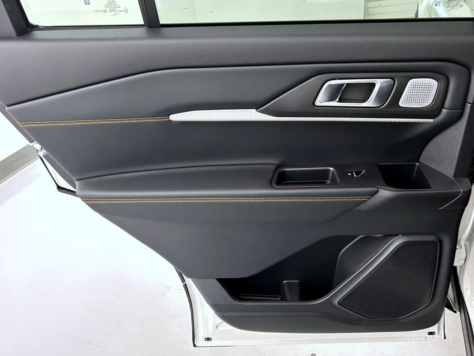 New 2026 White Ford Tremor image 22