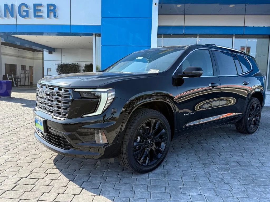 New 2026 Ebony Twilight Metallic GMC Denali Ultimate image 3