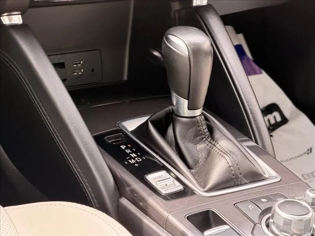 Used 2016 Blue Mazda Grand Touring image 19