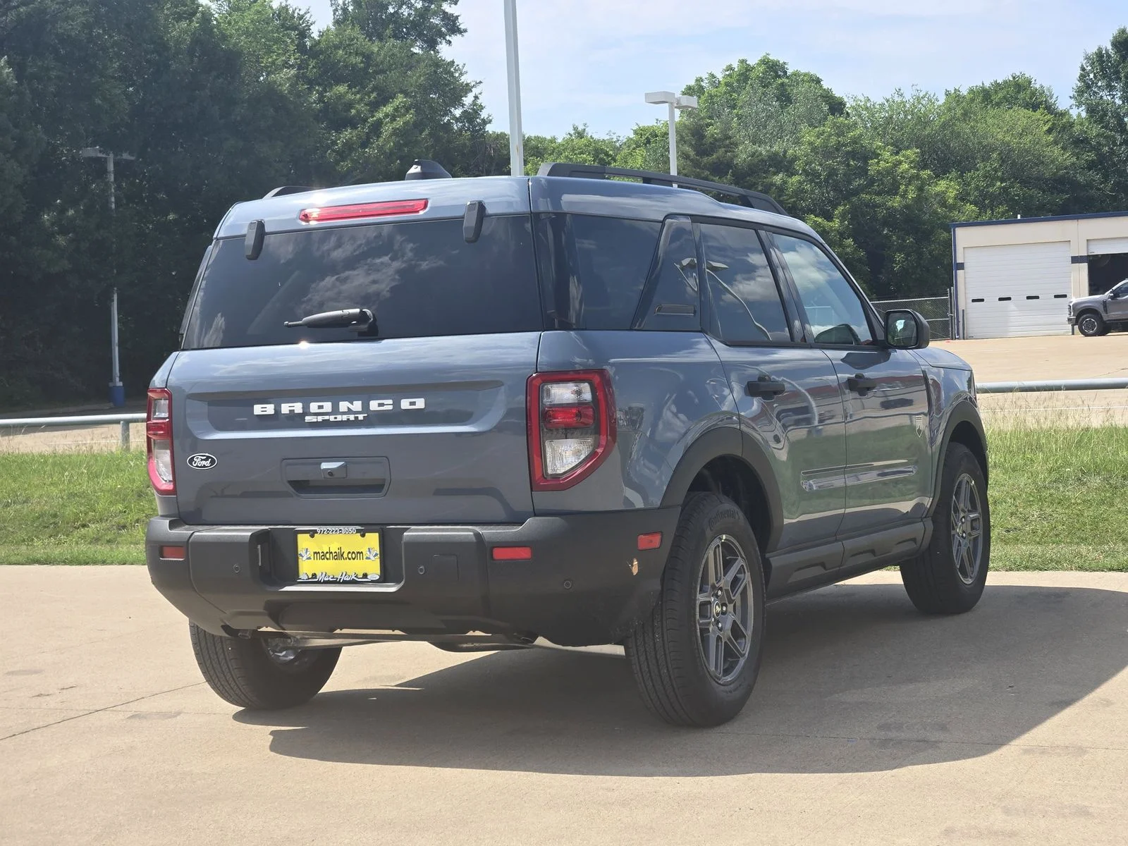 New 2026 Azure Gray Metallic Tri-Coat Ford Big Bend® image 4