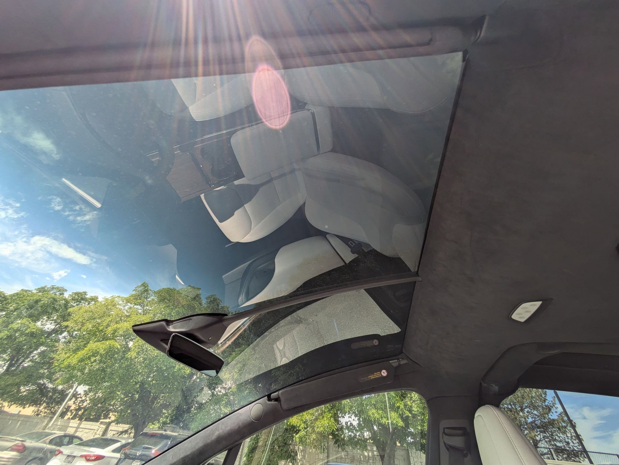 Used 2022 White Tesla AWD image 16