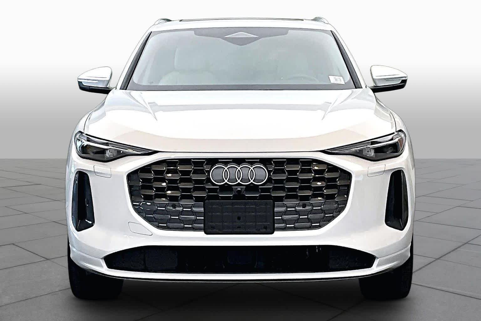Used 2025 Glacier White Metallic Audi Premium Plus image 4