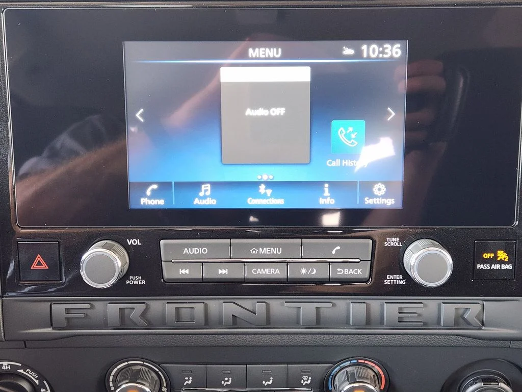 New 2026 Glacier White Nissan King Cab® S image 13