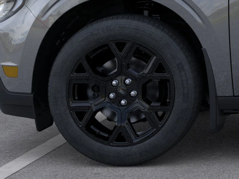 Used 2025 Gray Ford XLT image 20