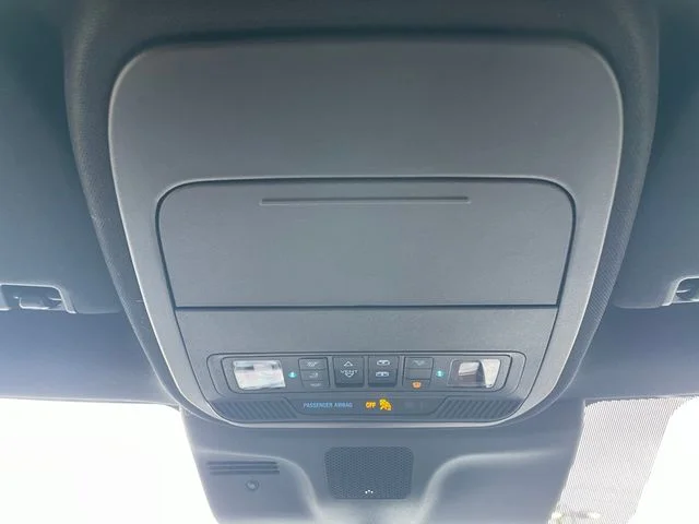 New 2026 Dark Matter Gray Metallic Ford Tremor® image 28