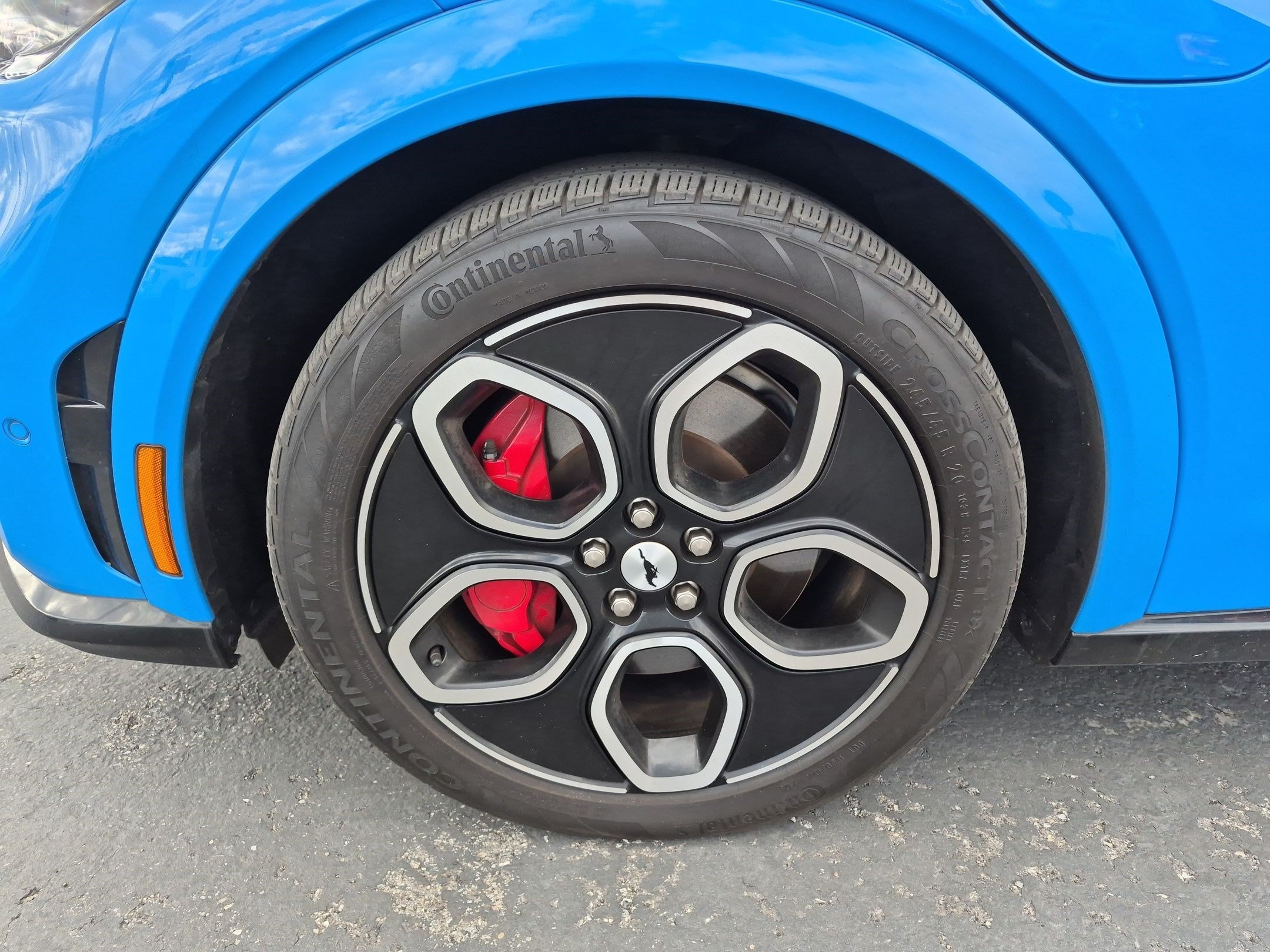 Used 2023 Grabber Blue Ford GT image 11
