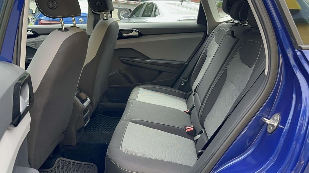 Used 2024 Blue Volkswagen 1.5T S image 12