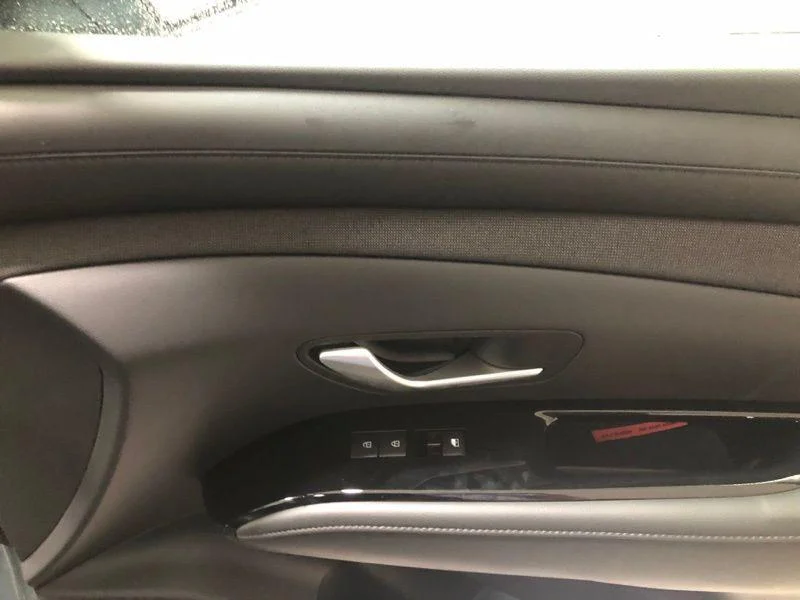 2025 Hyundai Santa Cruz Limited - Photo 14