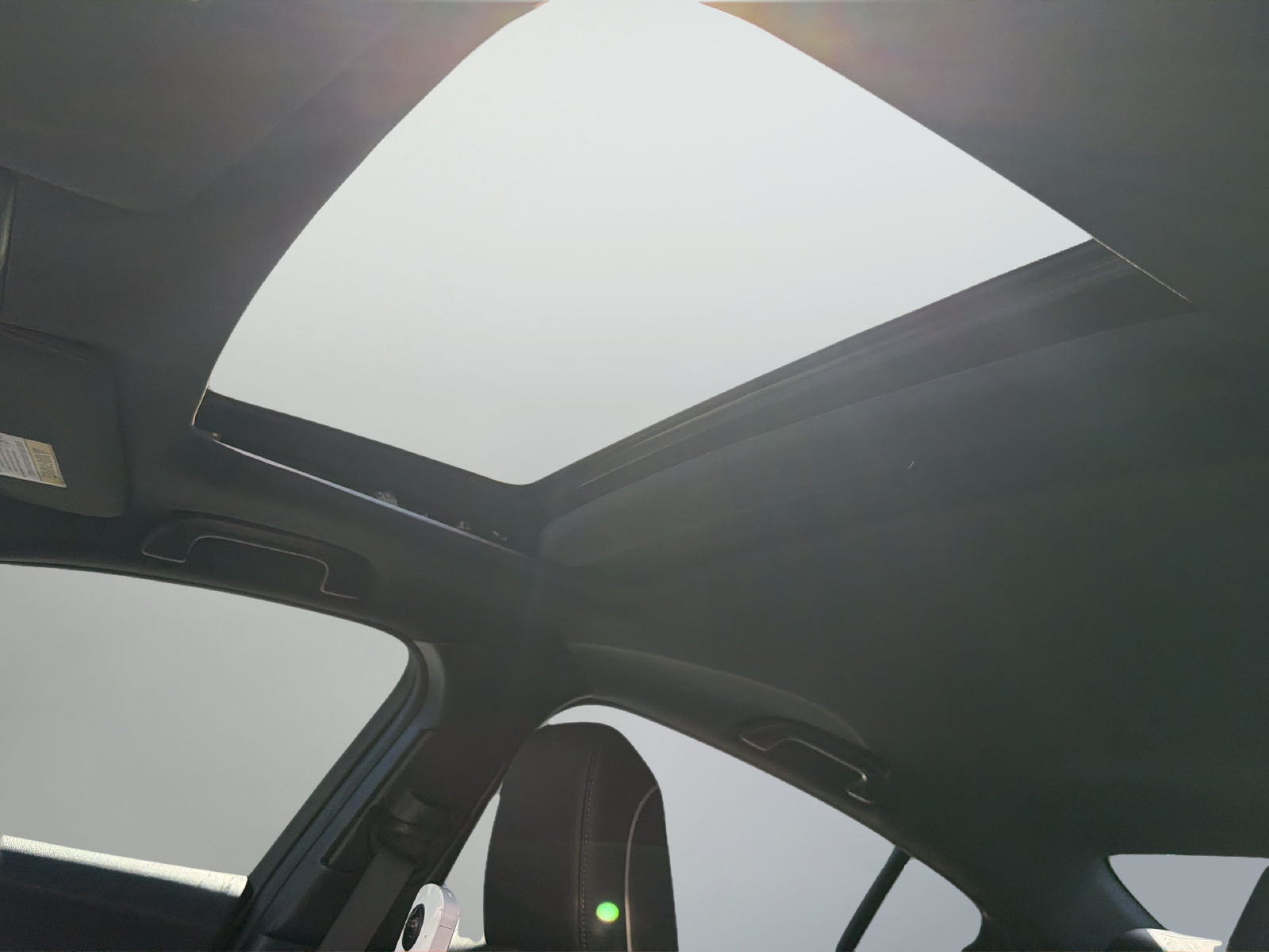 Used 2020 Platinum White Pearl Acura Premium and A-SPEC Packages image 37