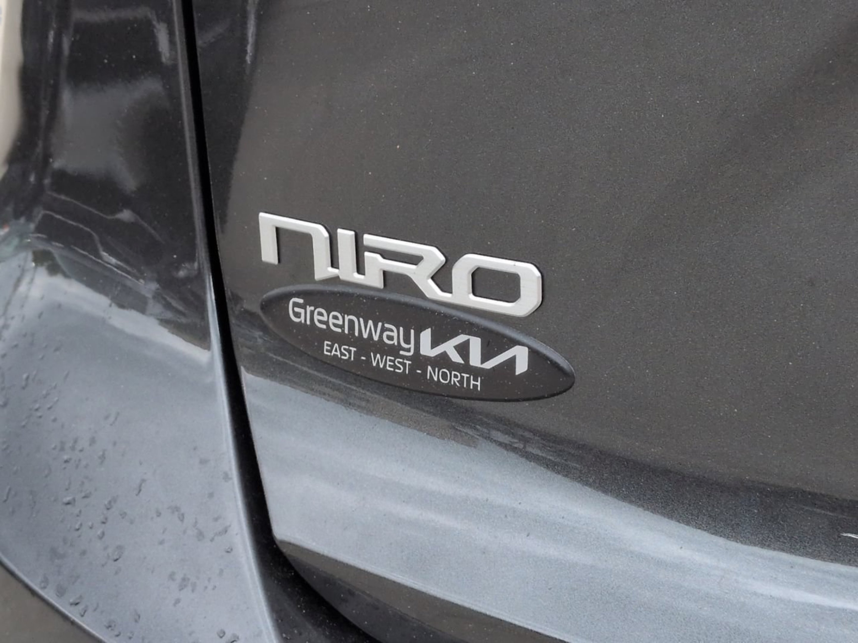 Certified Used 2024 Graphite Gray Kia LX image 29