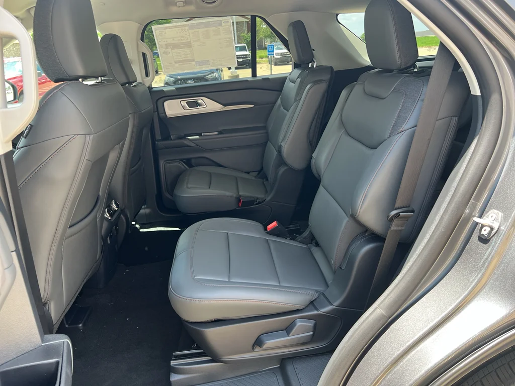 New 2026 Carbonized Gray Metallic Ford Active w/200A Pkg image 20