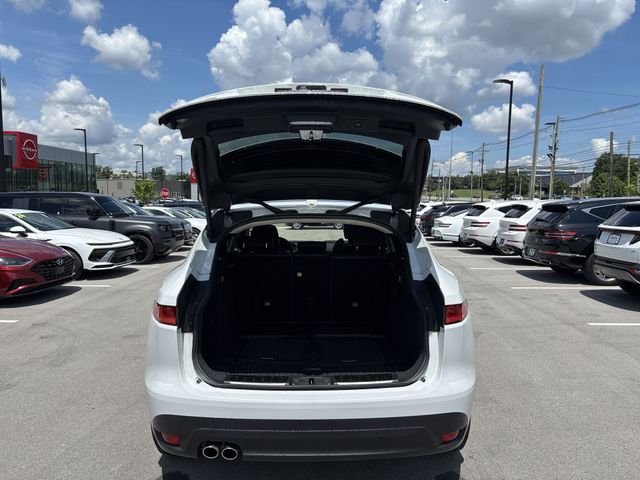 Used 2019 White Jaguar 20d R-Sport image 23