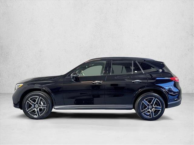 New 2026 Black Mercedes-Benz GLC 300 image 38
