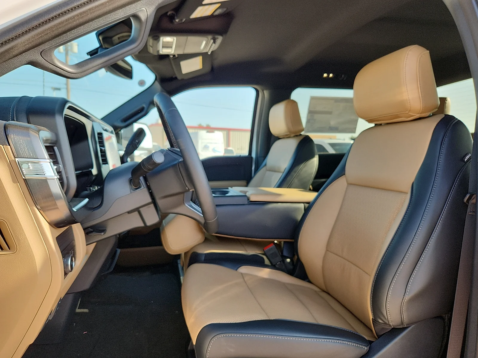 New 2026 Oxford White Ford Lariat image 17