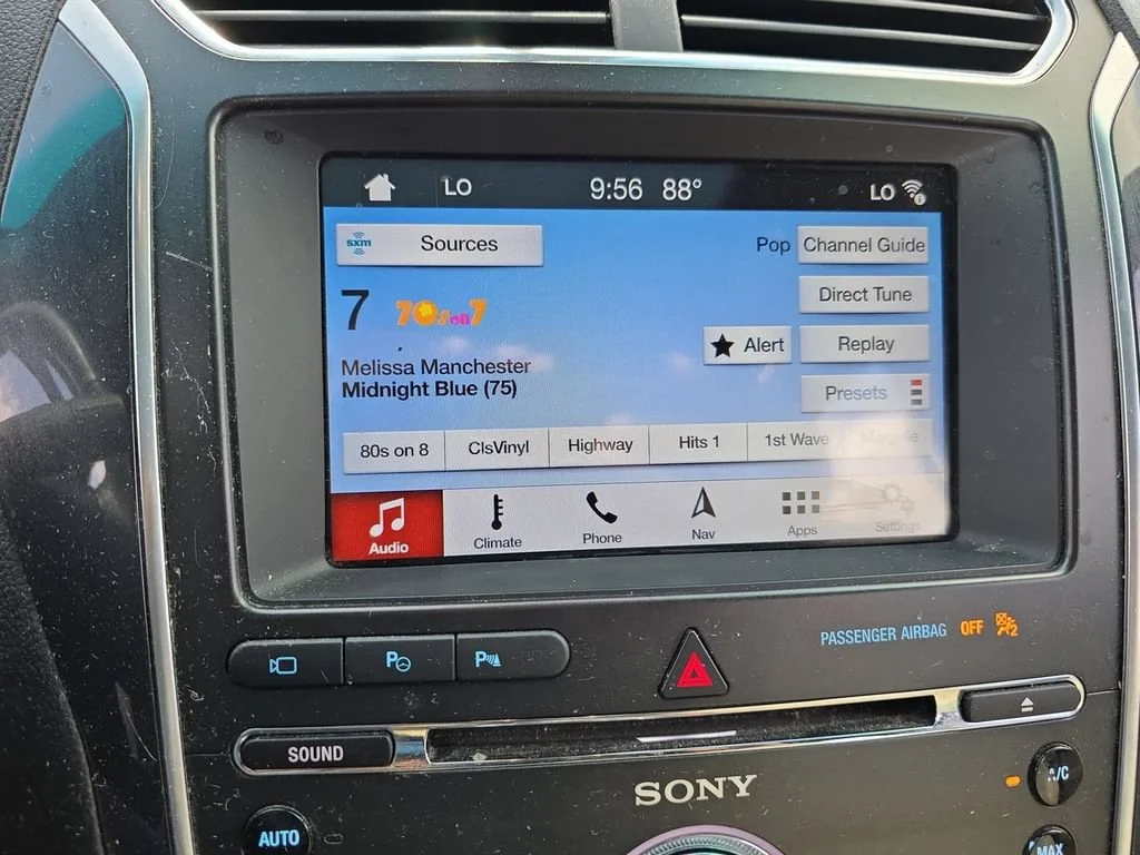 Used 2018 Red Ford Limited image 19