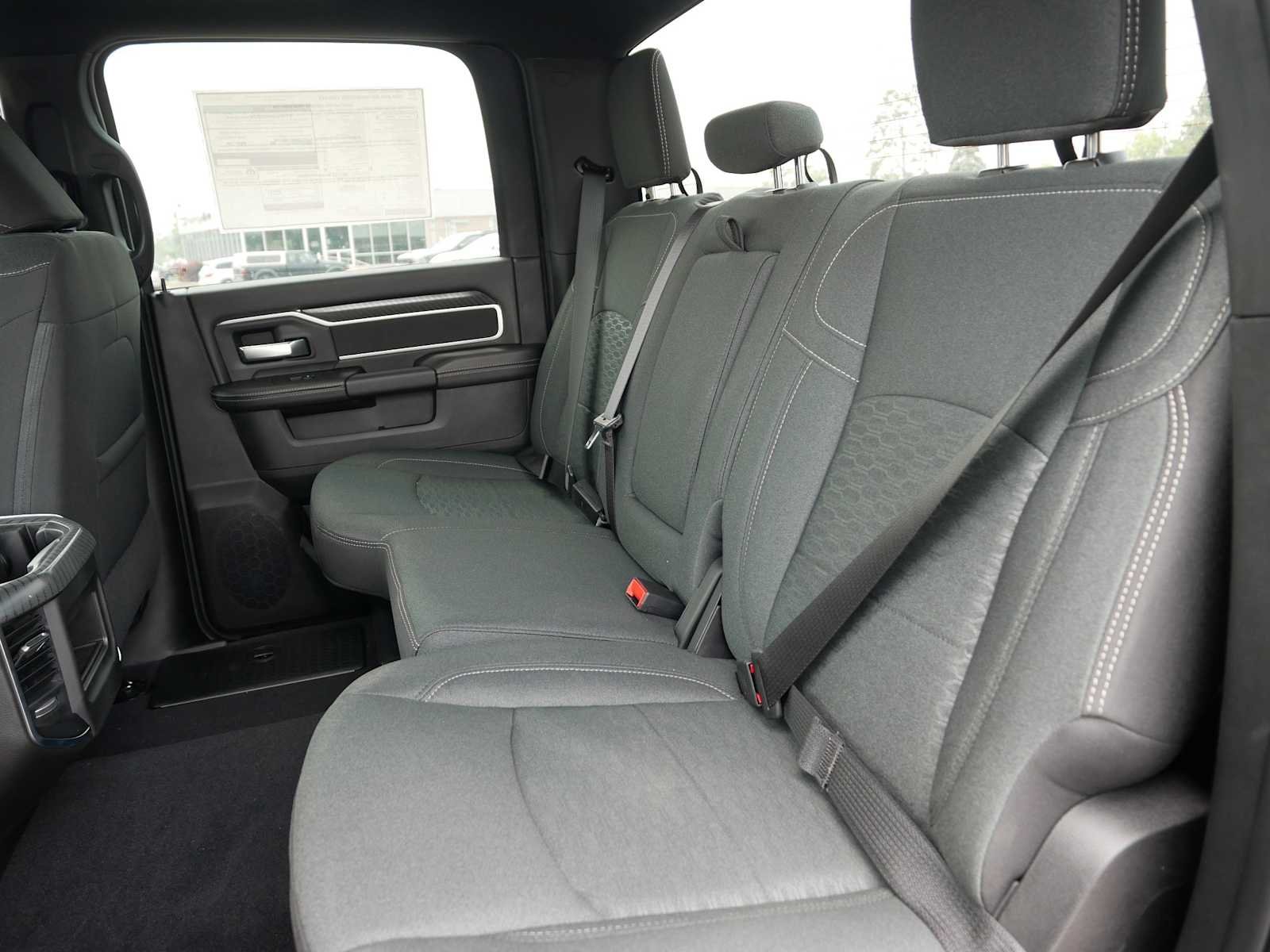 2025 RAM 2500 Big Horn - Photo 11