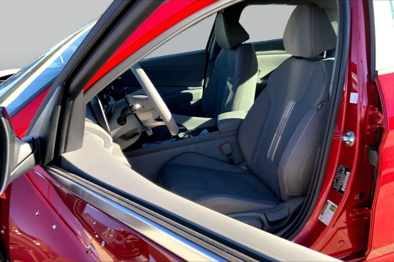 New 2026 Ultimate Red Hyundai SEL Sport Premium image 7