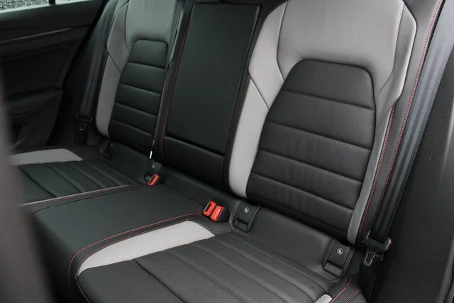 2026 Volkswagen Golf GTI SE - Photo 6